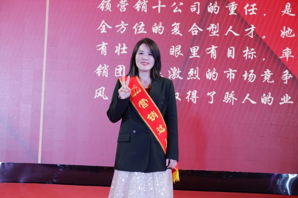 嚴涵.jpg 嚴涵.jpg